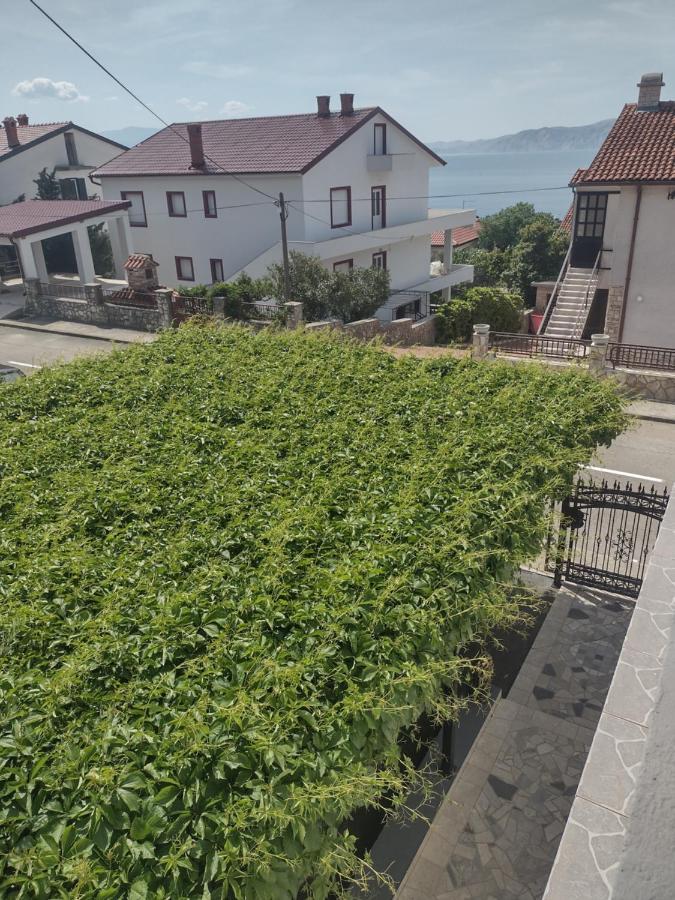 Apartments Vita Novi Vinodolski Exterior foto