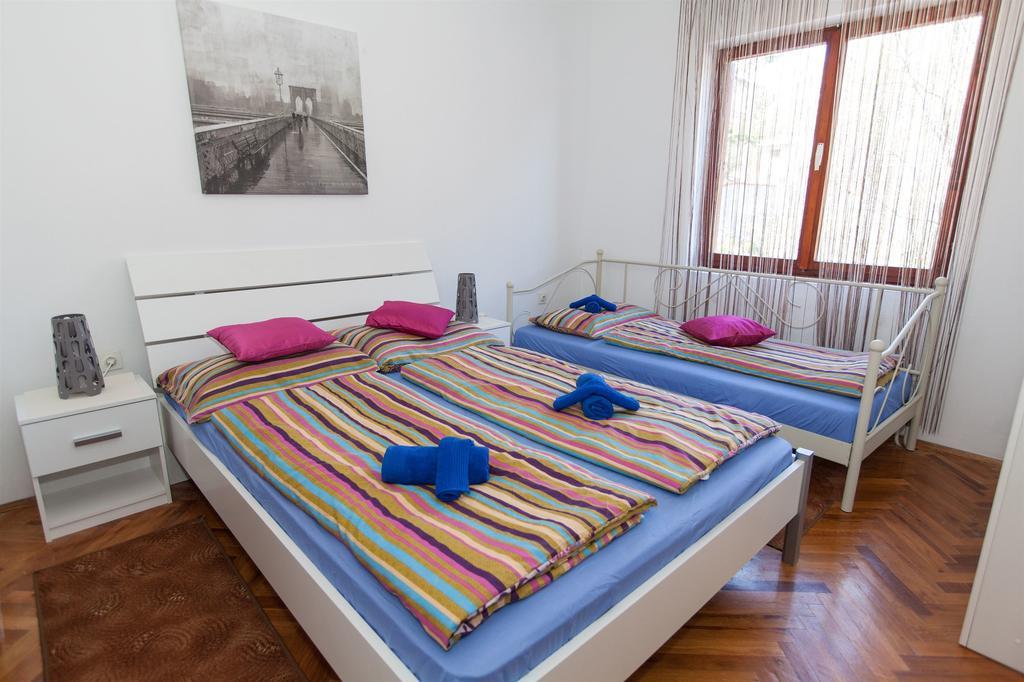 Apartments Vita Novi Vinodolski Habitación foto
