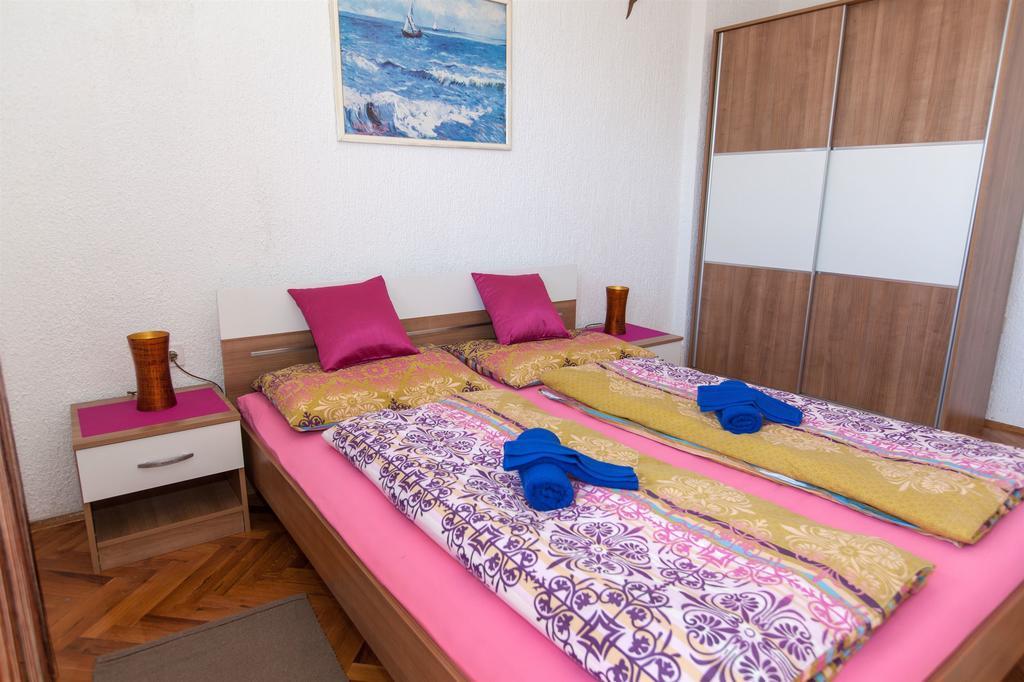 Apartments Vita Novi Vinodolski Habitación foto