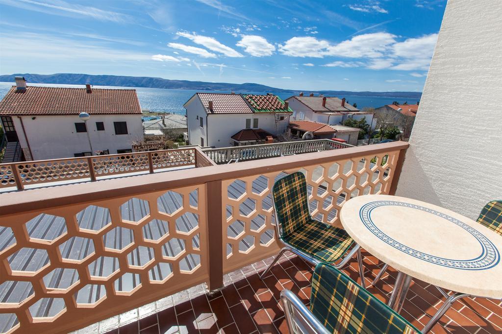 Apartments Vita Novi Vinodolski Habitación foto